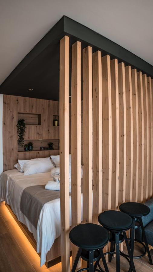 Cosea Living: Seaside Deluxe Suite In Harbour 107B Пафос Екстериор снимка